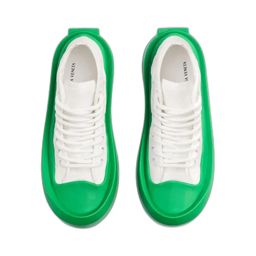 Jumbo Sneaker