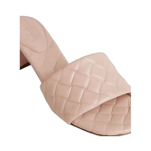 Amy Mule