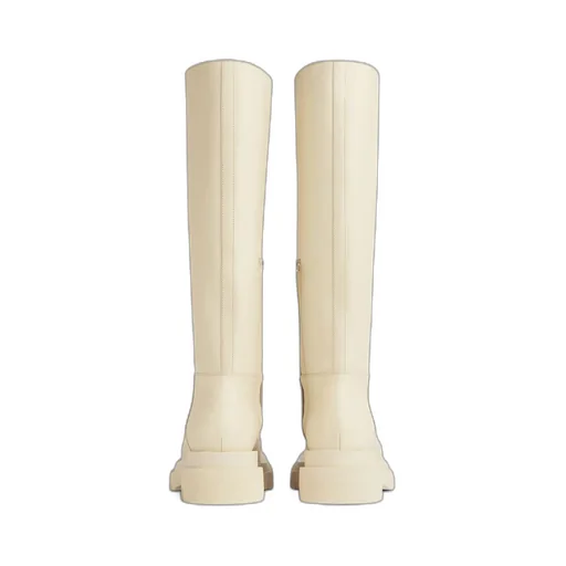 Lug Boot