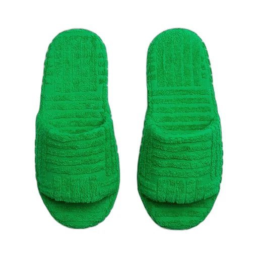 Resort Sponge Slide