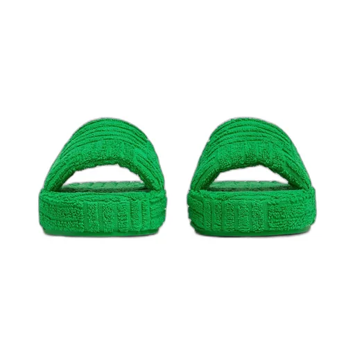 Resort Sponge Slide