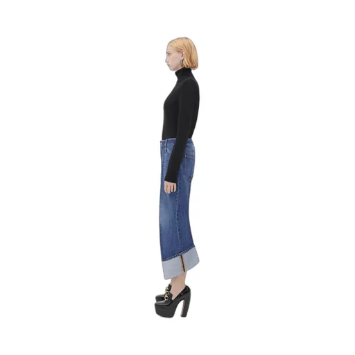 Curved Shape Denim