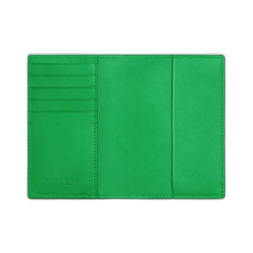 Intrecciato  Passport Case