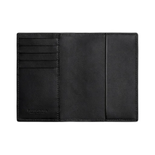 Intrecciato  Passport Case