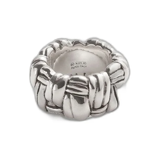 Pleat Ring