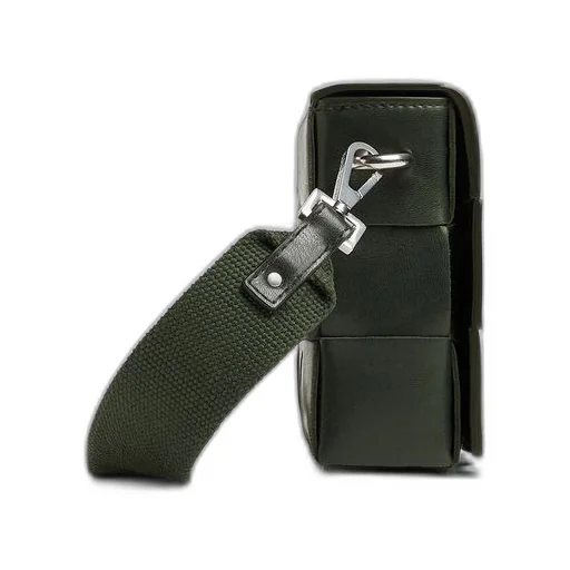 Cassette With Versatile Strap