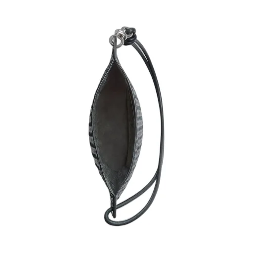 Medium Knot Bucket