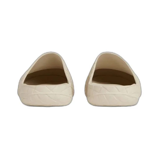 Beebee Clog