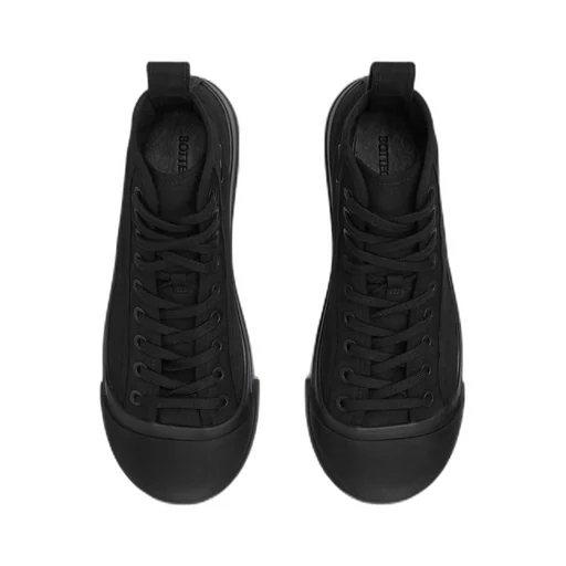 Vulcan Sneaker