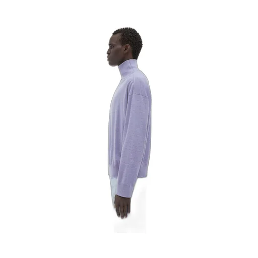Light Wool Turtleneck