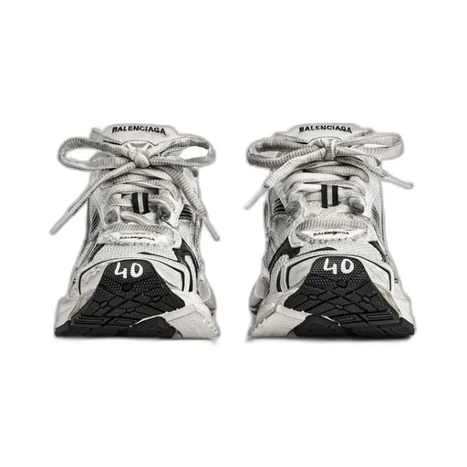 Runner Gradient Sneaker