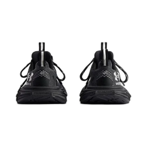 Under Armour® 3XL Knit Sneaker