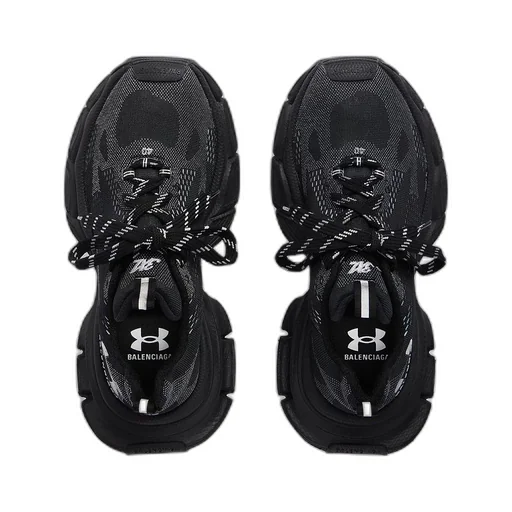 Under Armour® 3XL Knit Sneaker
