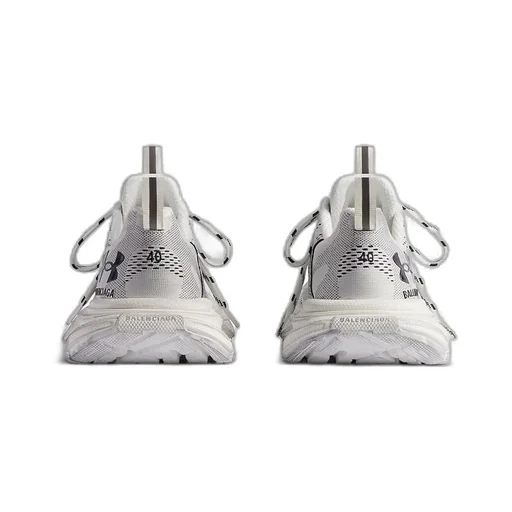 Under Armour® 3XL Knit Sneaker