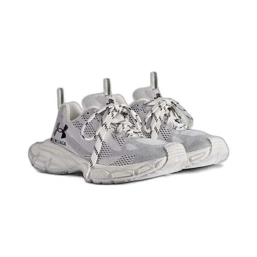 Under Armour® 3XL Knit Sneaker
