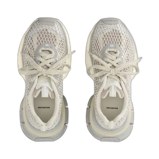 3Xl Fishnet Sneaker