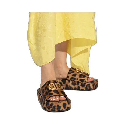 Logo Decorated Leopard Platform Slide