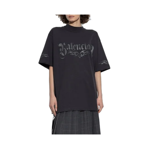 Tacky T-Shirt Medium Fit