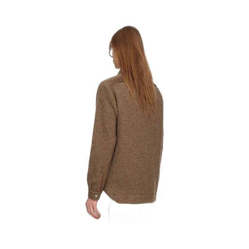 Outershirt