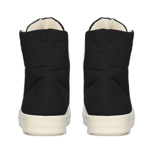Jumbo Lace Puffer Sneaks