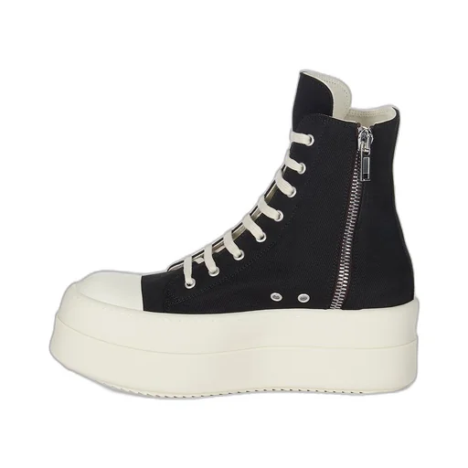 Double Bumper Sneaks