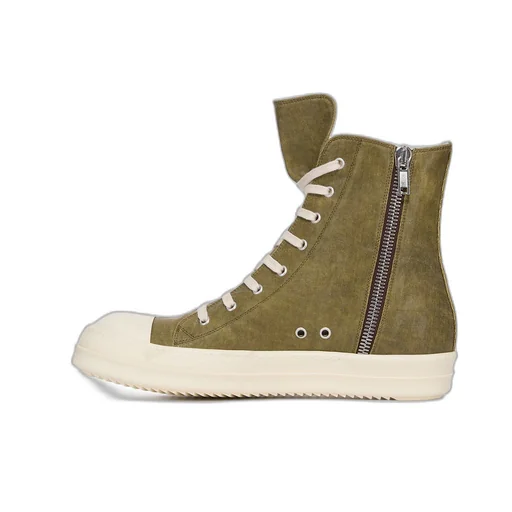 Sneaks