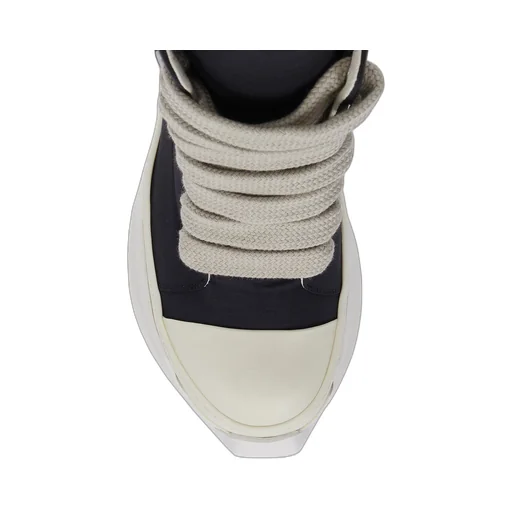 Jumbo Laced Abstract Sneak