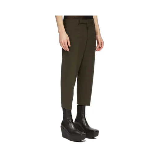 Astaires Cropped