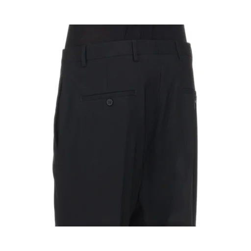 Astaires Cropped