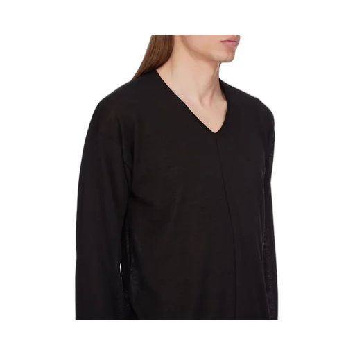 V Neck Pull