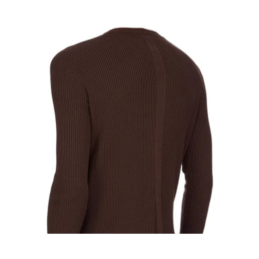 Ribbed Geo