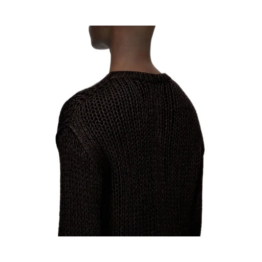 Round Neck