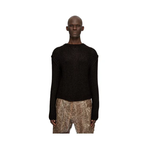 Round Neck