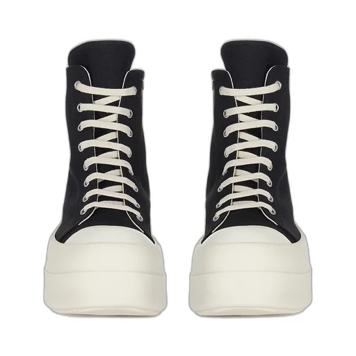 Double Bumper Sneaks