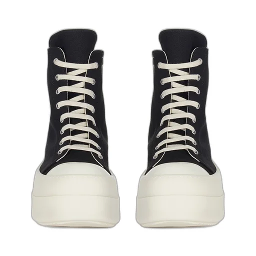 Double Bumper Sneaks