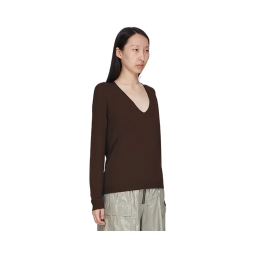 V Neck Pull