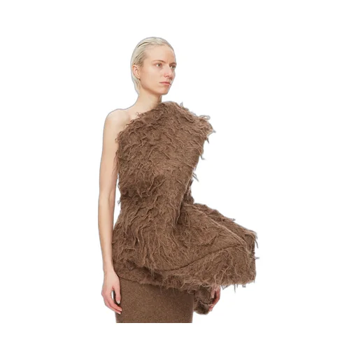 Runway Garland Top
