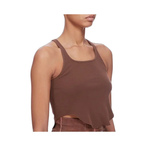 Basic Tank Cropped