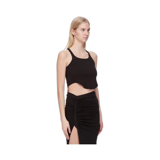 Basic Tank Cropped