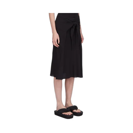 Strutter Skirt