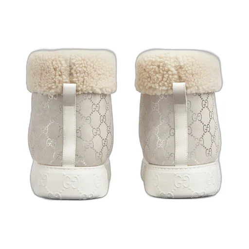 Boot With Merinos Trim