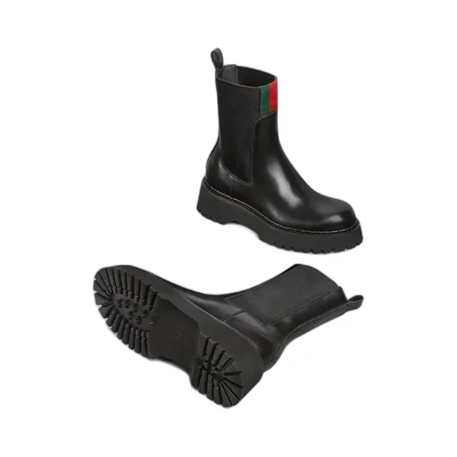 Boot With Web