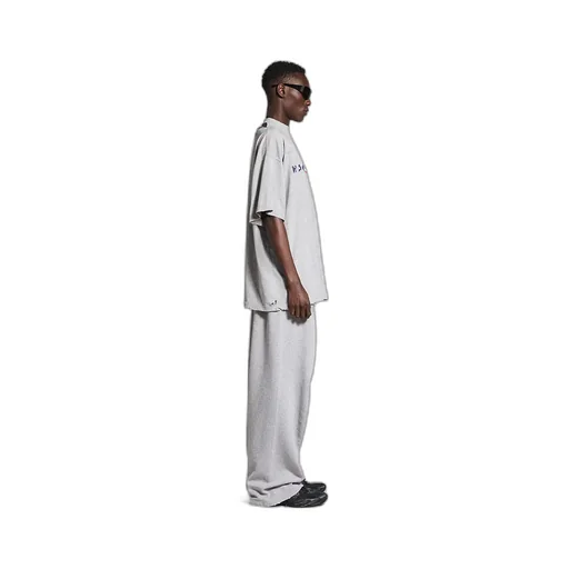International T-Shirt Oversized