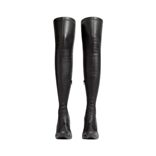 Poulaine Boot