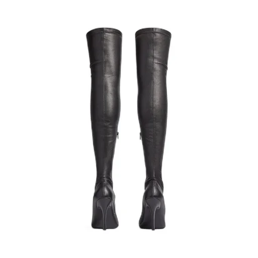 Poulaine Boot