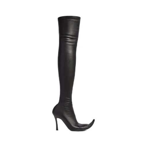 Poulaine Boot