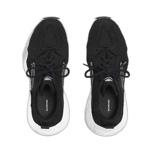 Monday Shoe