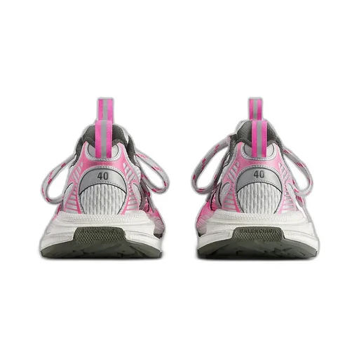 3Xl Toe Spray Sneaker