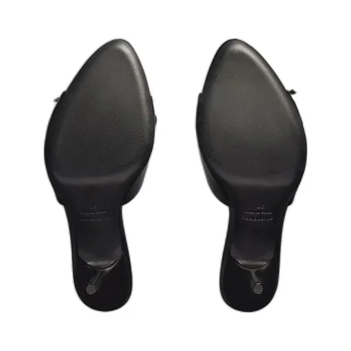 Knife Bow Sandal