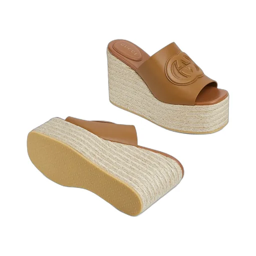 Interlocking G Sandal